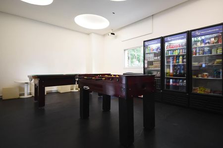 Apartamento à venda com 170m², 3 quartos e 3 vagas Apartamento à venda com 170m², 3 quartos e 3 vagasÁrea comum