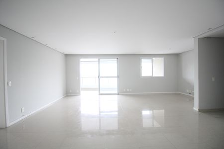 Apartamento à venda com 170m², 3 quartos e 3 vagasSala