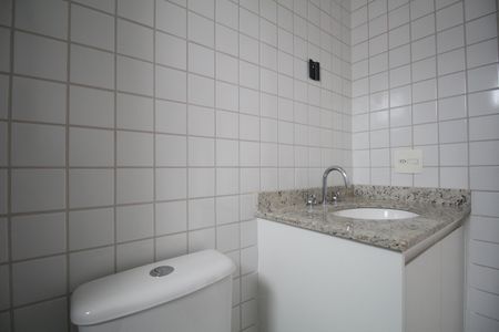 Apartamento à venda com 170m², 3 quartos e 3 vagasBanheiro 