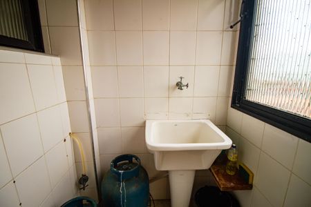 Apartamento para alugar com 58m², 1 quarto e 1 vagaÁrea de Serviço