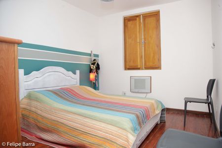 Quarto / apto 1  de casa à venda com 4 quartos, 130m² em Saúde, Rio de Janeiro