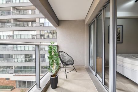 Varanda de kitnet/studio para alugar com 1 quarto, 28m² em Vila Mariana, São Paulo