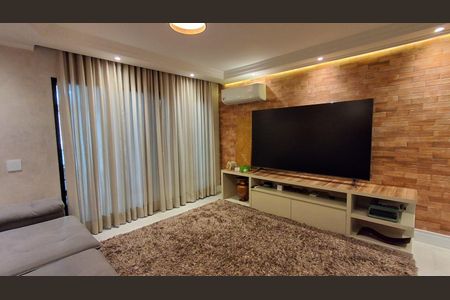 Sala de casa à venda com 3 quartos, 300m² em Vila Dourados, São Bernardo do Campo