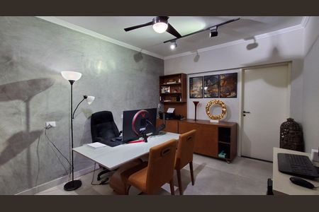 Casa à venda com 300m², 3 quartos e 2 vagasQuarto 2