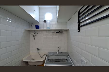 Casa à venda com 300m², 3 quartos e 2 vagasDespensa/Área de Serviço 