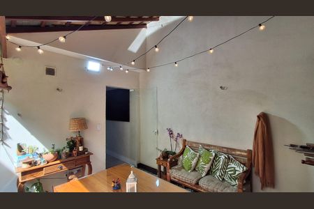 Casa à venda com 300m², 3 quartos e 2 vagasÁrea gourmet 