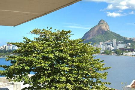 Apartamento à venda com 247m², 4 quartos e 2 vagasSala