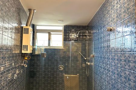 Apartamento à venda com 247m², 4 quartos e 2 vagasBanheiro da Suíte 1