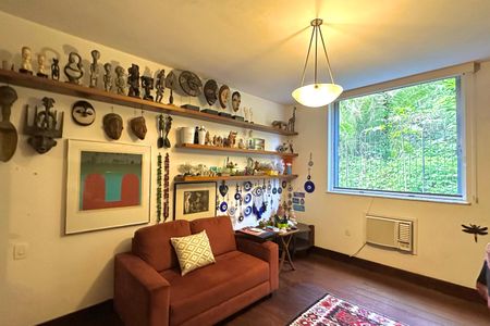 Apartamento à venda com 247m², 4 quartos e 2 vagasQuarto 03