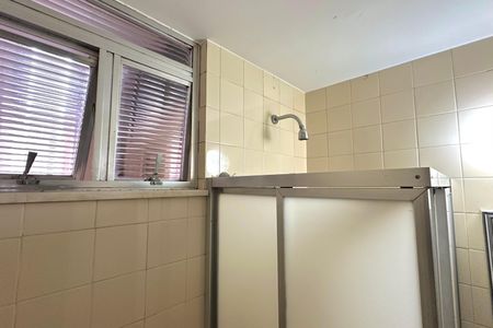 Apartamento à venda com 247m², 4 quartos e 2 vagasBanheiro de serviço