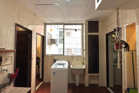 Apartamento à venda com 247m², 4 quartos e 2 vagasÁrea de Serviço