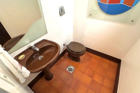 Apartamento à venda com 247m², 4 quartos e 2 vagasLavabo