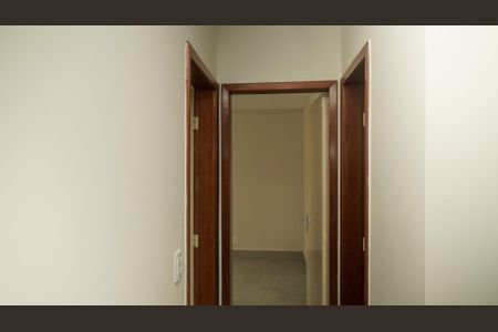 Corredor de apartamento para alugar com 2 quartos, 74m² em Cidade Jardim, Goiânia