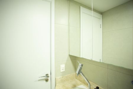 Apartamento à venda com 62m², 2 quartos e 1 vagaBanheiro Social