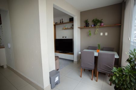 Apartamento à venda com 62m², 2 quartos e 1 vagaVaranda