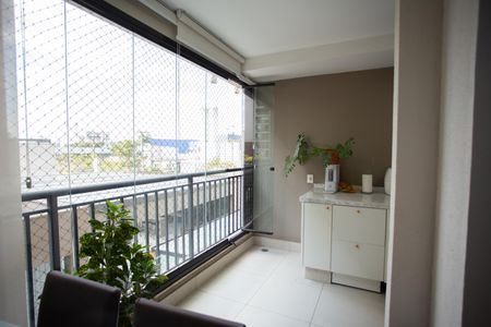 Apartamento à venda com 62m², 2 quartos e 1 vagaVaranda