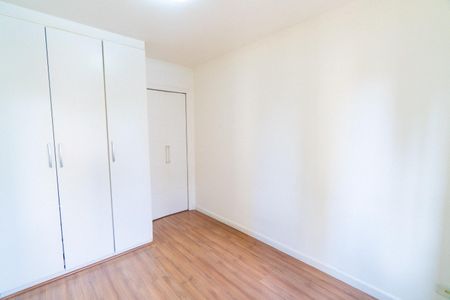 Apartamento à venda com 64m², 2 quartos e 2 vagasQuarto 2