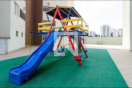 Apartamento à venda com 64m², 2 quartos e 2 vagasÁrea comum - Playground