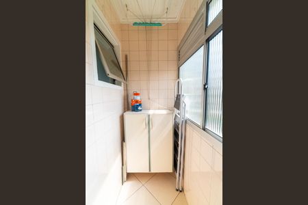 Apartamento à venda com 64m², 2 quartos e 2 vagasLavanderia