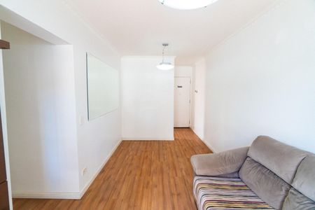 Sala de apartamento para alugar com 2 quartos, 64m² em Jardim Oriental, São Paulo