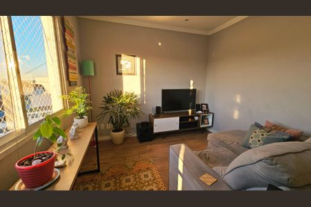 Casa à venda com 100m², 2 quartos e 1 vagaSala