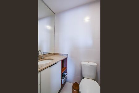 Apartamento à venda com 61m², 2 quartos e 1 vaga Apartamento à venda com 61m², 2 quartos e 1 vagaBanheiro da Suíte
