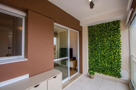 Apartamento à venda com 61m², 2 quartos e 1 vagaVaranda da sala