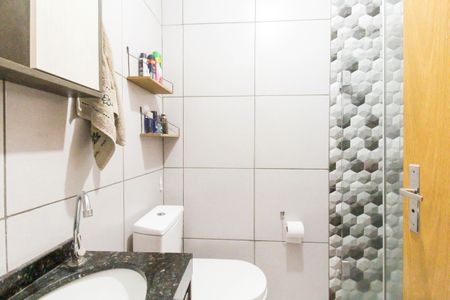 Casa de condomínio à venda com 57m², 2 quartos e 2 vagasBanheiro