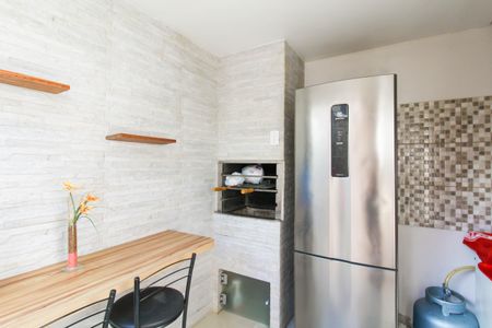 Casa de condomínio à venda com 57m², 2 quartos e 2 vagasCozinha