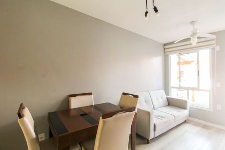 Casa de condomínio à venda com 57m², 2 quartos e 2 vagasSala