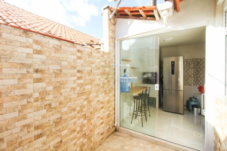 Casa de condomínio à venda com 57m², 2 quartos e 2 vagasÁrea de Serviço