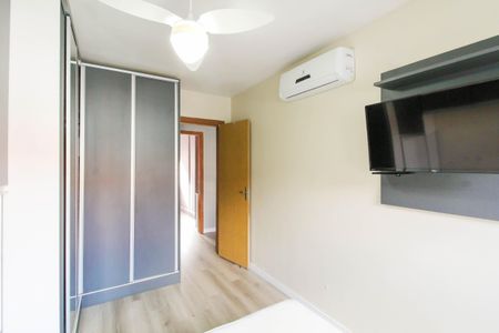 Casa de condomínio à venda com 57m², 2 quartos e 2 vagasQuarto 1