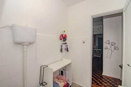 Apartamento à venda com 69m², 2 quartos e sem vagaBanheiro