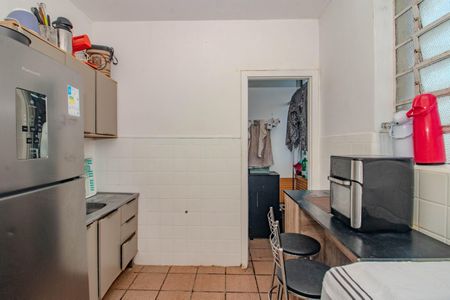 Apartamento à venda com 69m², 2 quartos e sem vagaCozinha e Área de Serviço