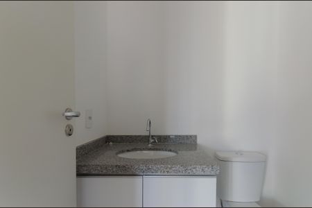 Apartamento à venda com 49m², 2 quartos e 1 vaga Apartamento à venda com 49m², 2 quartos e 1 vagaBanheiro