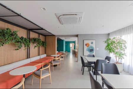 Apartamento à venda com 49m², 2 quartos e 1 vaga Apartamento à venda com 49m², 2 quartos e 1 vagaÁrea comum - Salão de festas