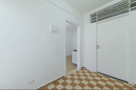 Sala de casa para alugar com 1 quarto, 45m² em Jardim Aeroporto, São Paulo