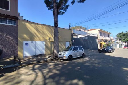Fachada de casa para alugar com 1 quarto, 45m² em Jardim Aeroporto, São Paulo