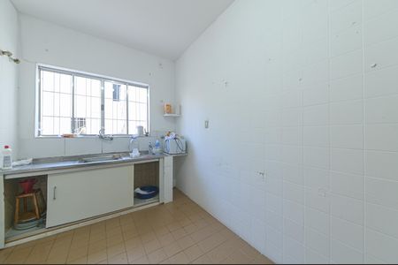 Cozinha de casa para alugar com 1 quarto, 45m² em Jardim Aeroporto, São Paulo