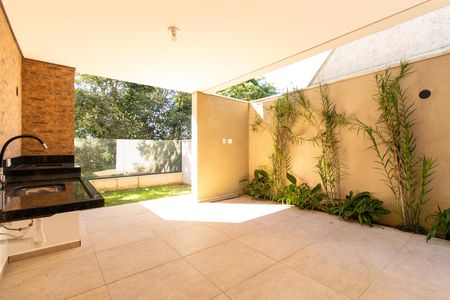 Casa de condomínio para alugar com 135m², 3 quartos e 2 vagasChurrasqueira