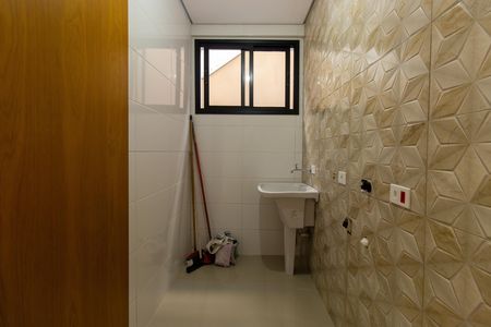 Área de Serviço de casa de condomínio para alugar com 3 quartos, 135m² em Vila Santo Antonio de Carapicuiba, Cotia