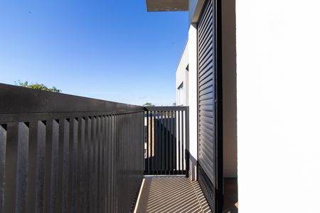 Casa de condomínio para alugar com 135m², 3 quartos e 2 vagasVaranda da Suíte