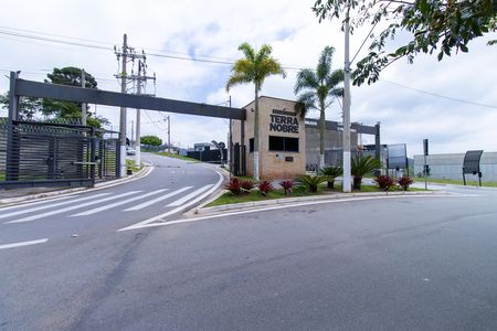 Casa de condomínio para alugar com 135m², 3 quartos e 2 vagasFachada do condomínio