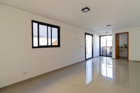 Casa de condomínio para alugar com 135m², 3 quartos e 2 vagasSala