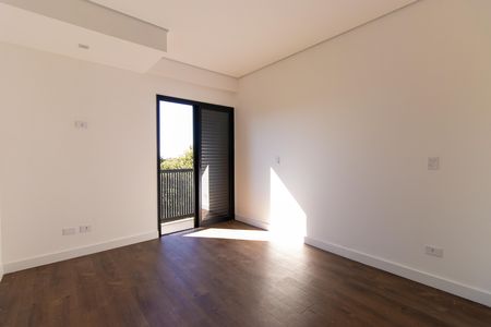 Casa de condomínio para alugar com 135m², 3 quartos e 2 vagasSuíte