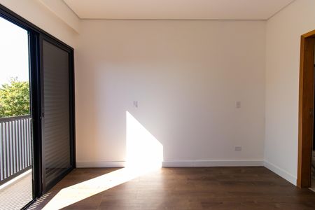 Casa de condomínio para alugar com 135m², 3 quartos e 2 vagasSuíte