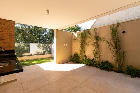 Casa de condomínio para alugar com 135m², 3 quartos e 2 vagasChurrasqueira