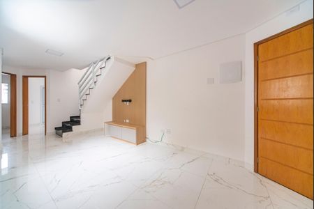 Sala de apartamento para alugar com 2 quartos, 85m² em Vila Assunção, Santo André