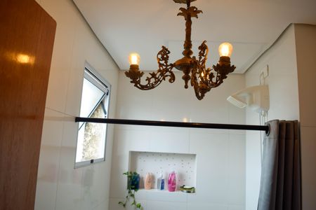 Apartamento à venda com 38m², 2 quartos e sem vaga Apartamento à venda com 38m², 2 quartos e sem vagaBanheiro Social