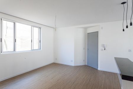 Apartamento à venda com 70m², 2 quartos e 1 vagaSala